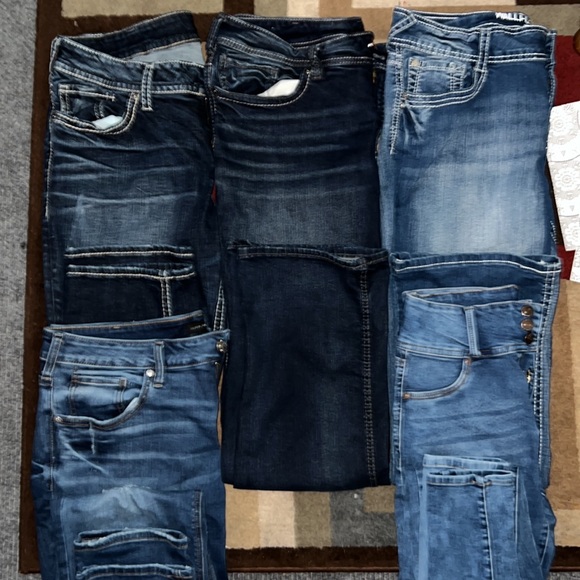 Silver and wallflower jeans - Picture 2 of 2